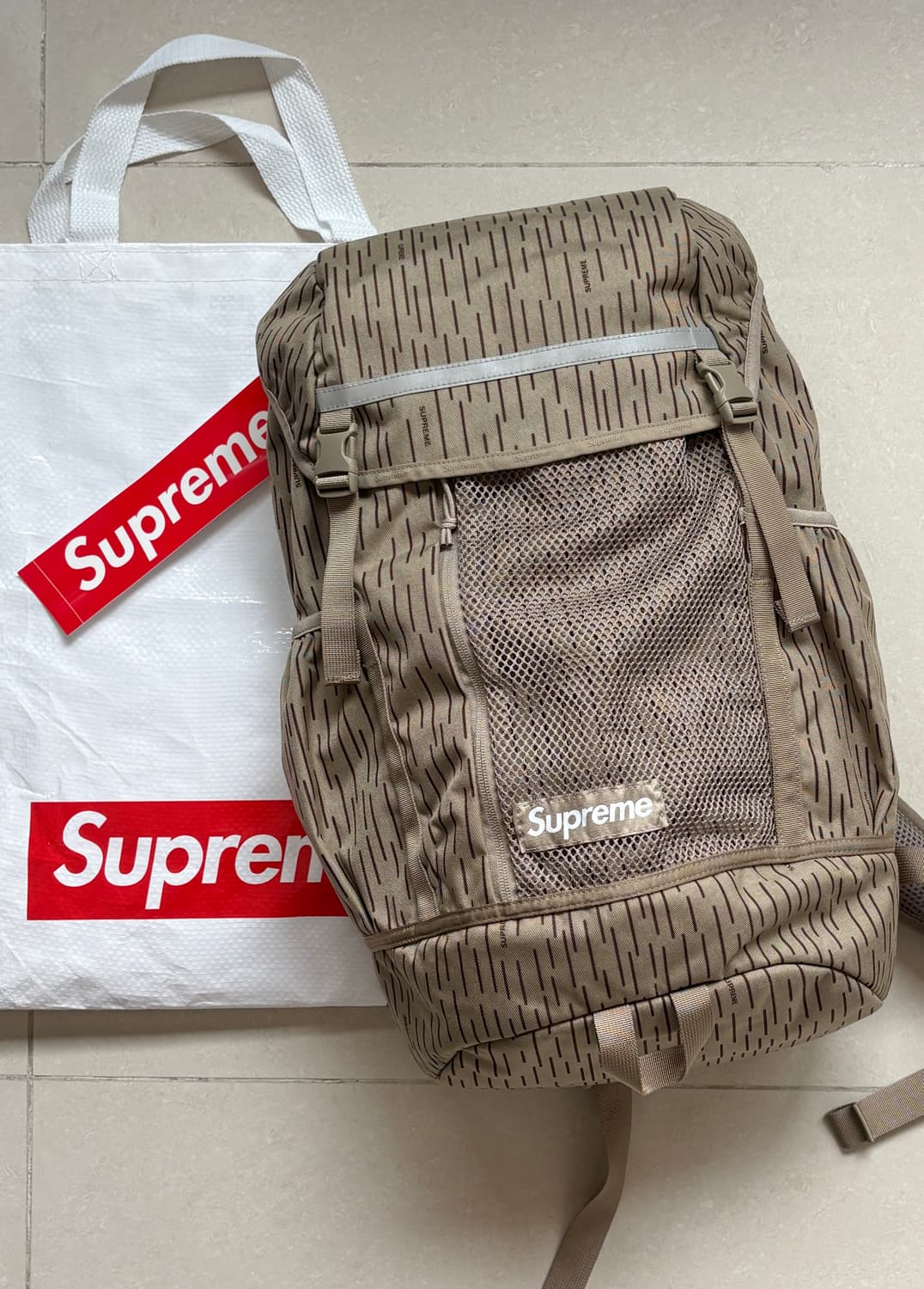 Supreme 슈프림 백팩 탄 레인드롭 상품이미지1