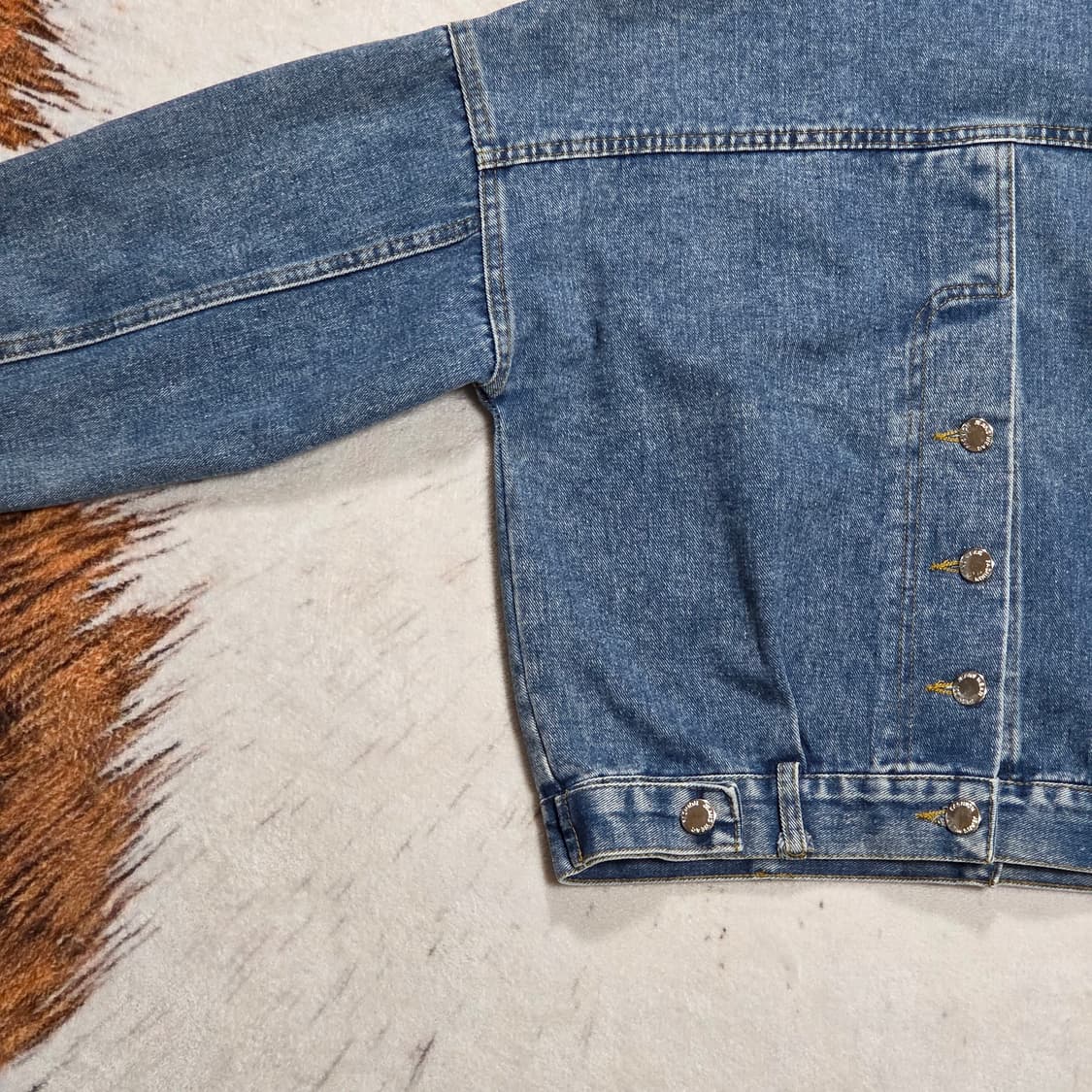 빈티지 중청 백버튼 크롭 데님자켓 상품이미지5