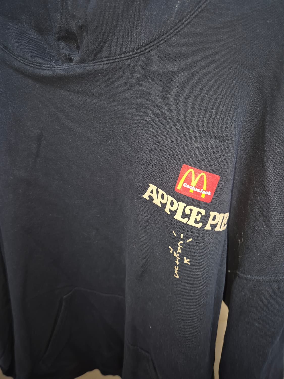 Travis Scott X McDonalds ApplePie Hoodie 상품이미지3