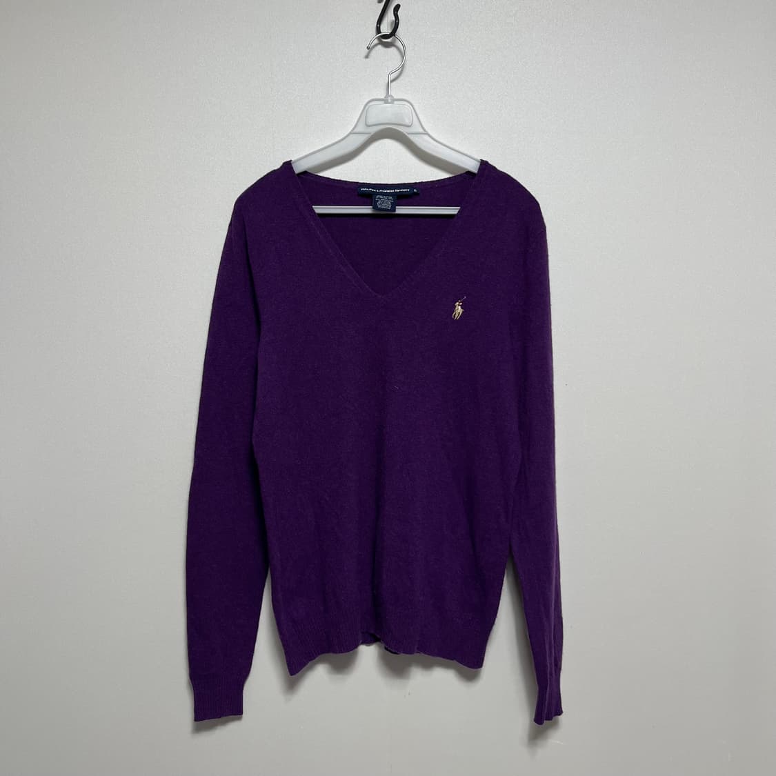 폴로 랄프로렌 캐시미어 혼방 브이넥 니트  상품이미지1
