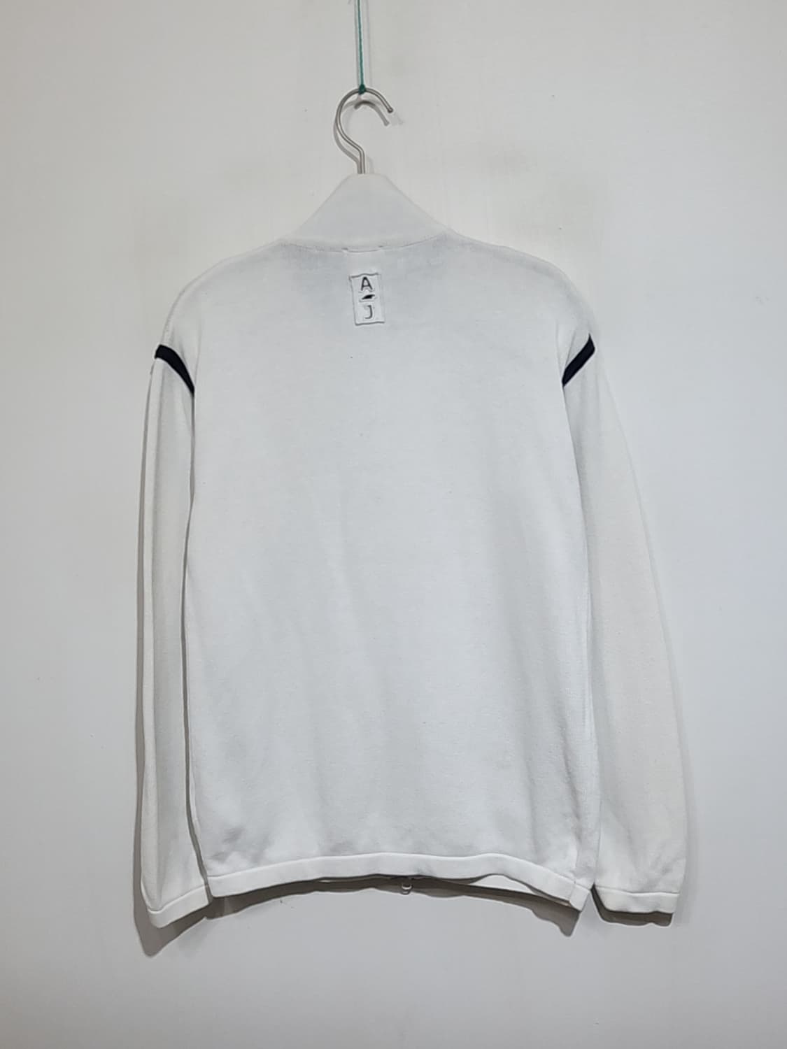 (M) 아르마니진 집업니트 화이트 라인배색 캐주얼  상품이미지8