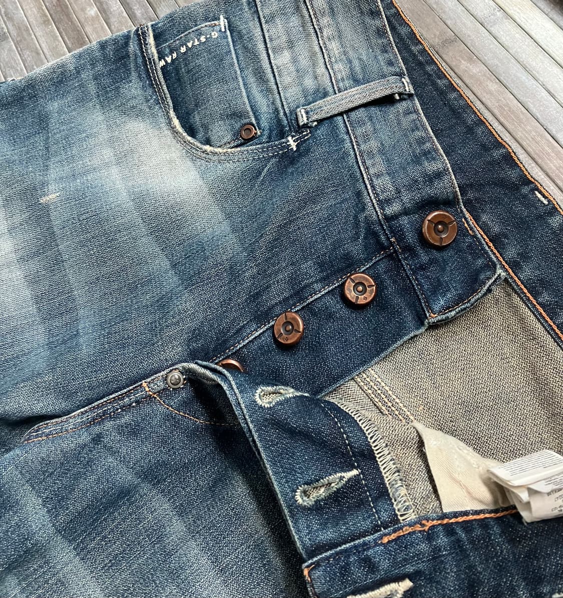 Distressed blue denim 상품이미지3