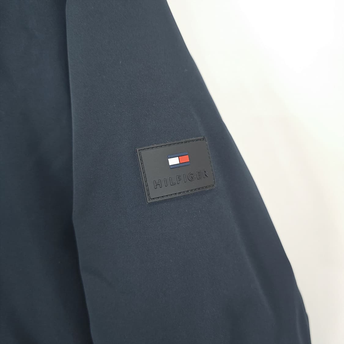남성용 타미힐피거 Tommy Hilfiger 패딩 점퍼 M 상품이미지3