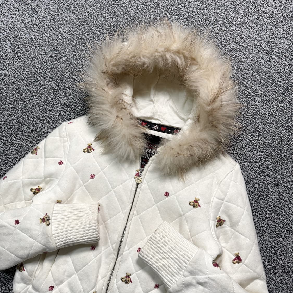 Name : 티니위니 곰돌이패턴 울프죠 크롭 후드집업 :)  상품이미지3