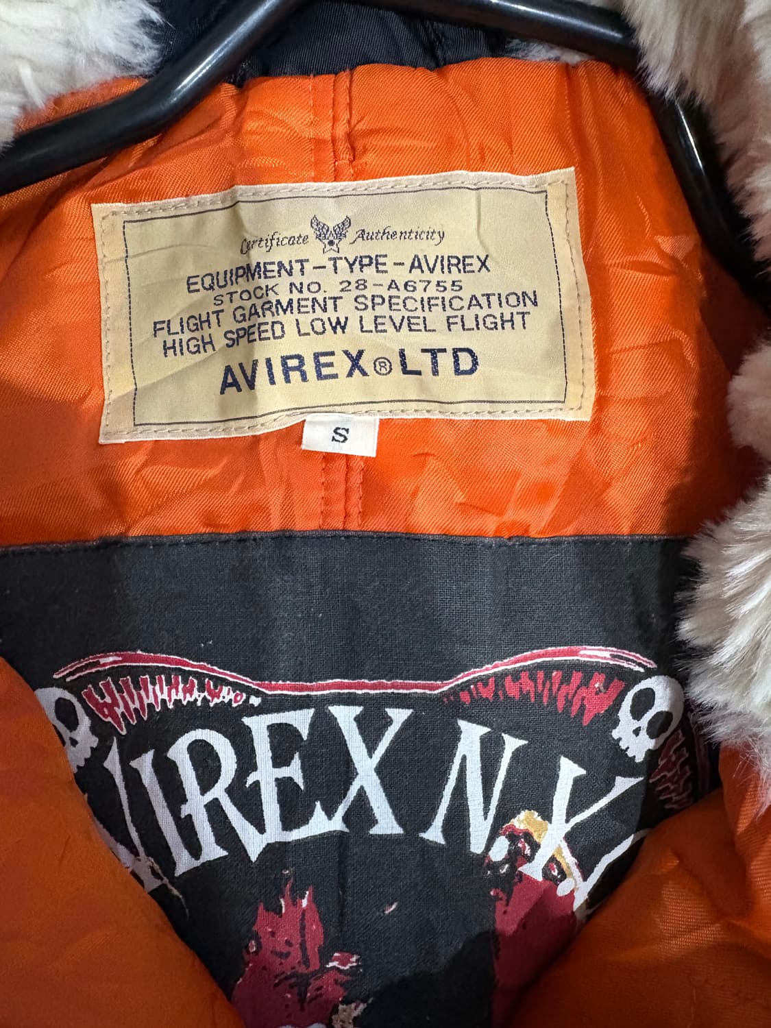 🎸AVIREX 블랙 퍼 봄버 자켓🎸 상품이미지6