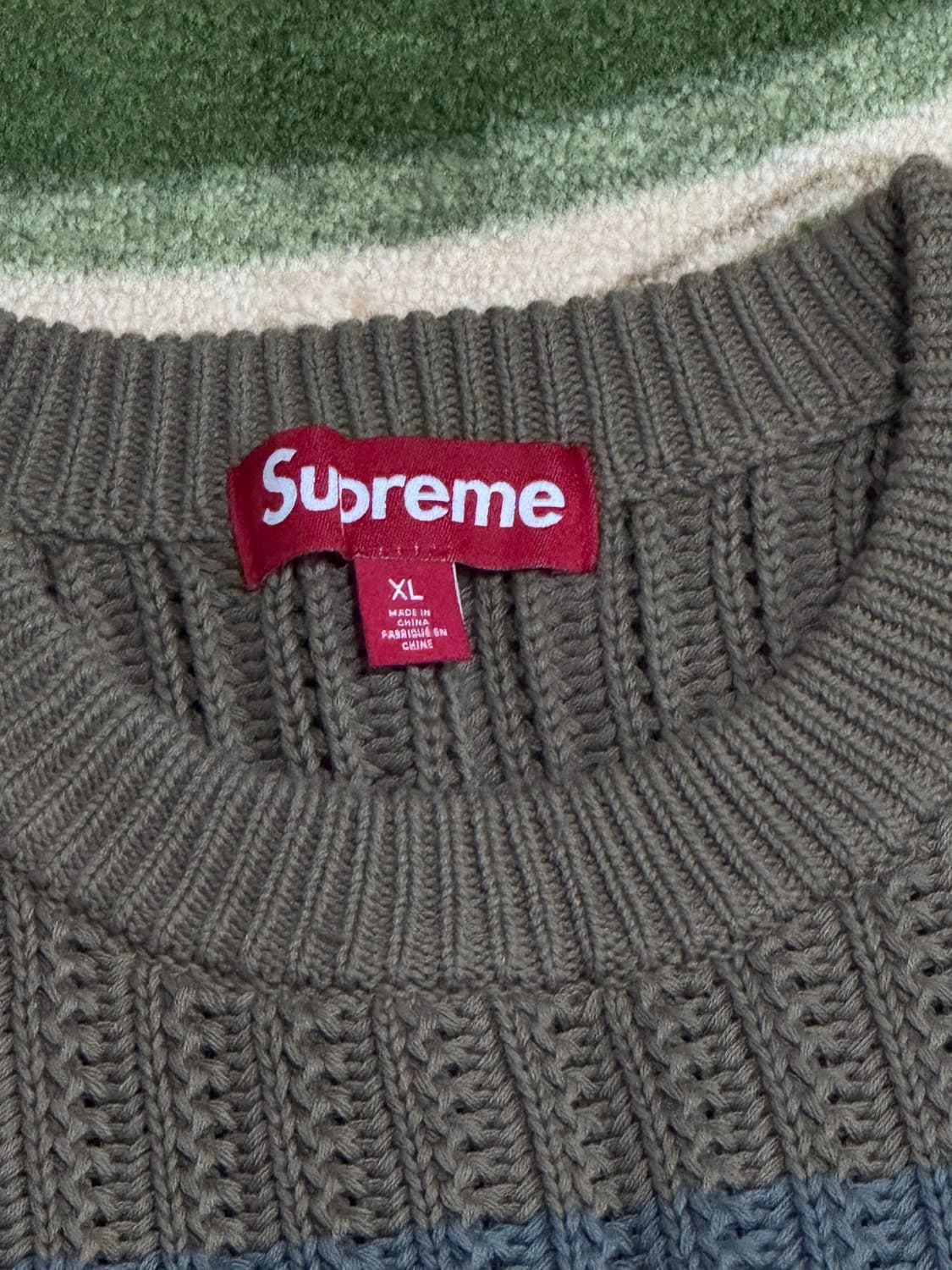[XL] Supreme 스몰 박스로고 스웨터 상품이미지3