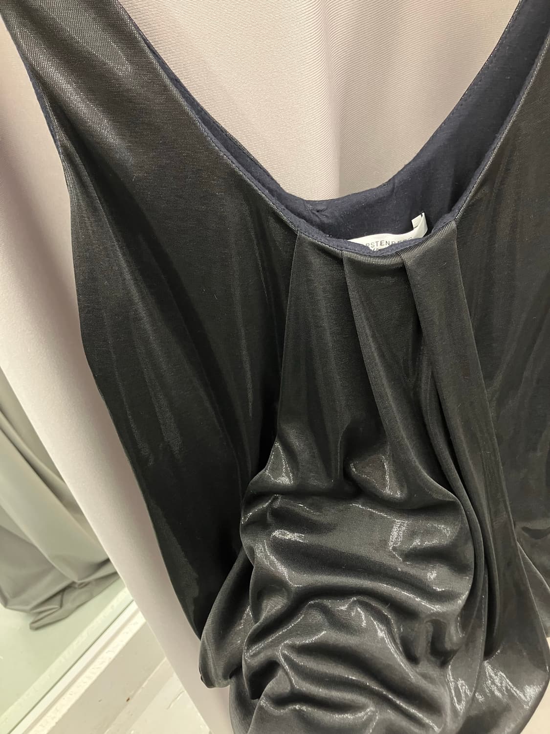 실키 드레이프 탑 상품이미지2