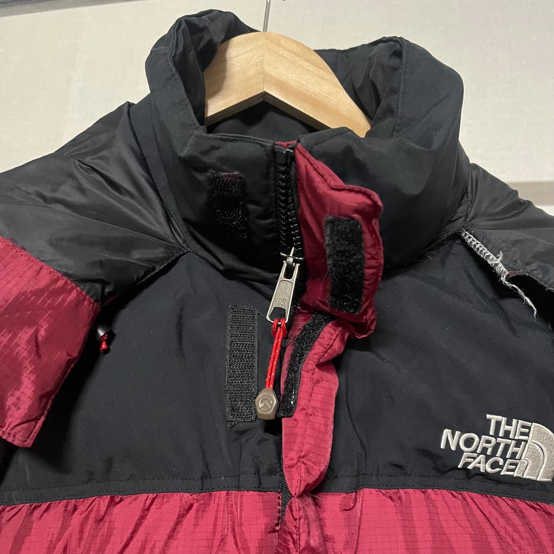 노스페이스 써밋 700 눕시 패딩 버건디 95 상품이미지5