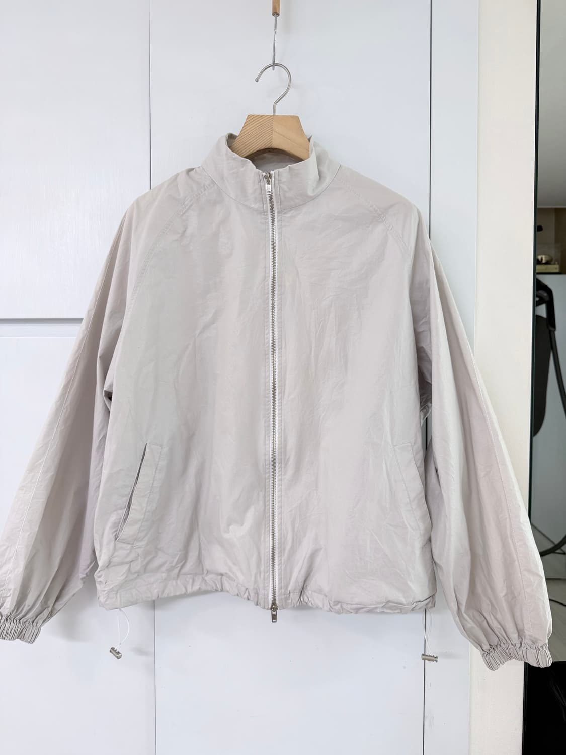 마뗑킴 연그레이 바람막이 자켓 상품이미지1