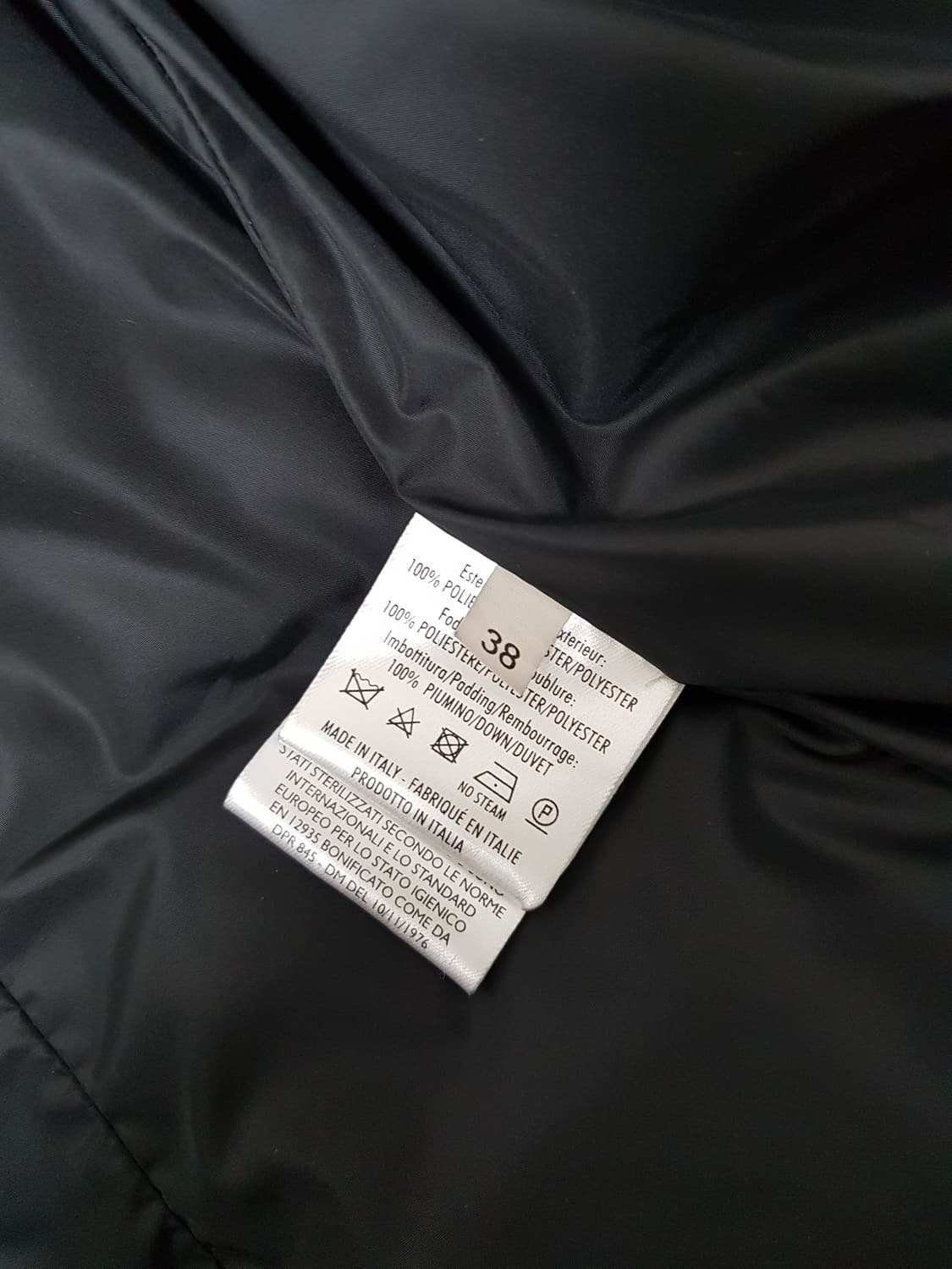 [38/미사용/정품] 생로랑 구스 푸퍼 패딩조끼 상품이미지6