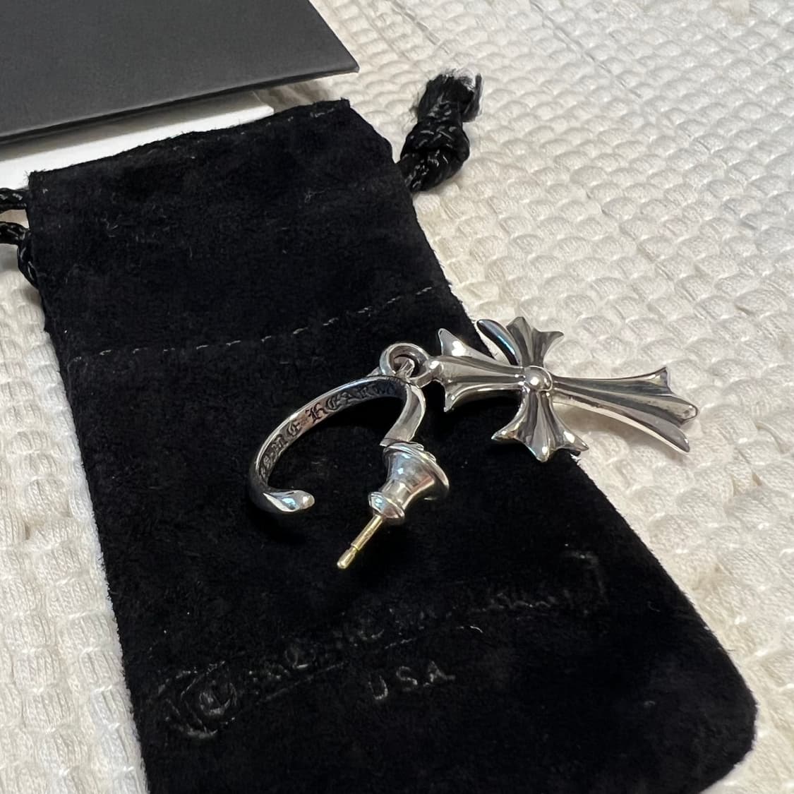 크롬하츠 타이니 크로스 귀걸이 상품이미지4