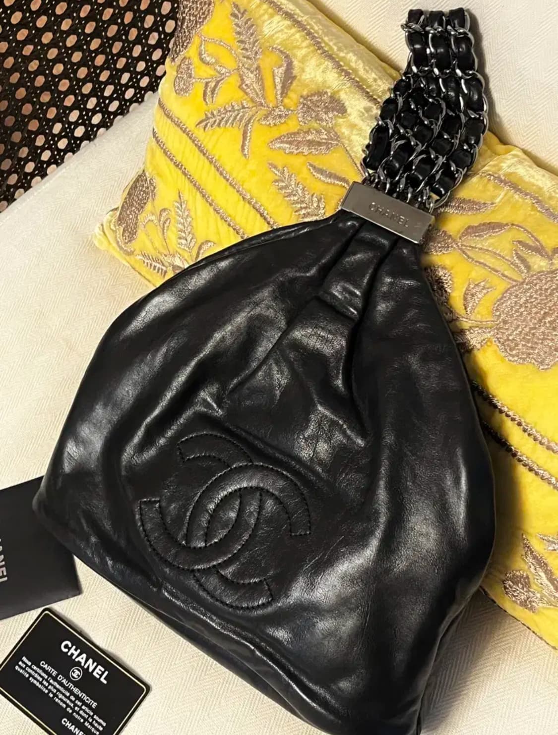 샤넬 시즌 토트 체인백 상품이미지1