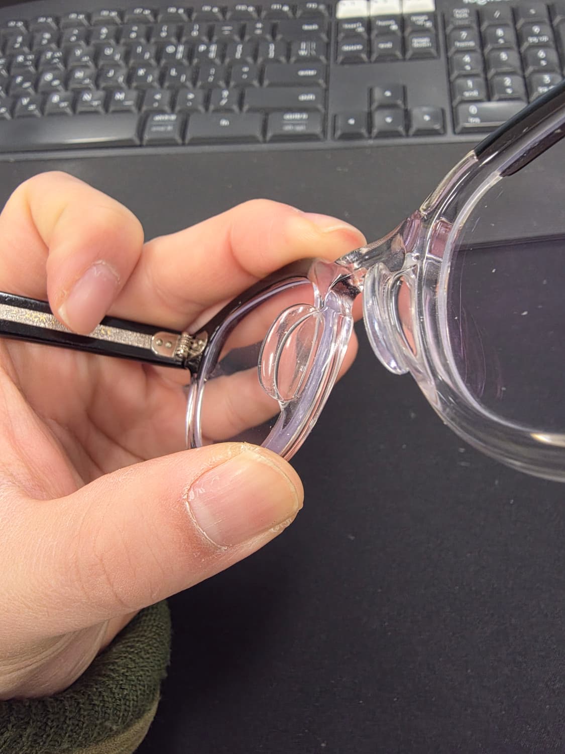 모스콧 렘토쉬 블랙크리스탈 44사이즈 판매합니다. 상품이미지2