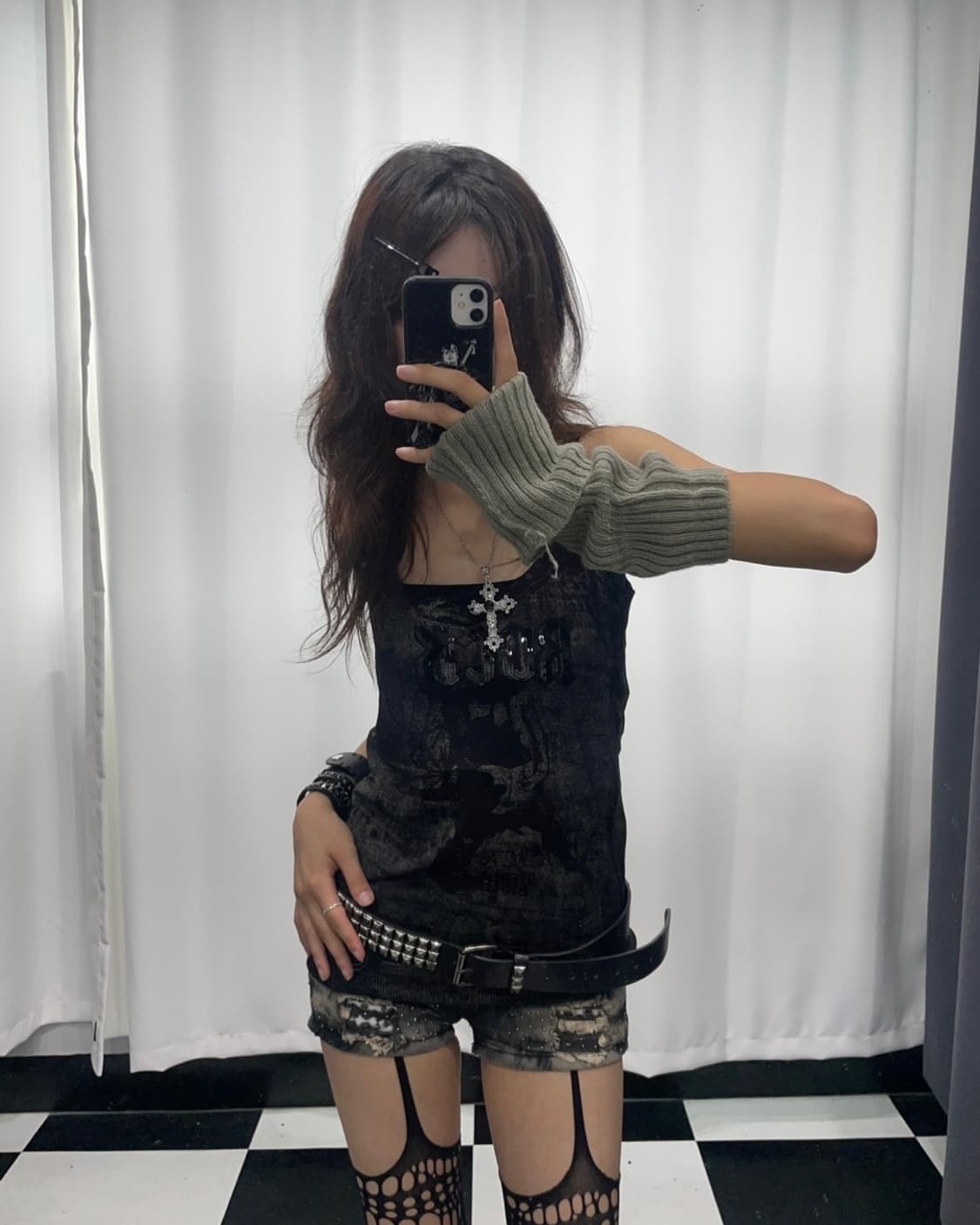 🎸데미지 블랙 데님 숏츠🎸 상품이미지2
