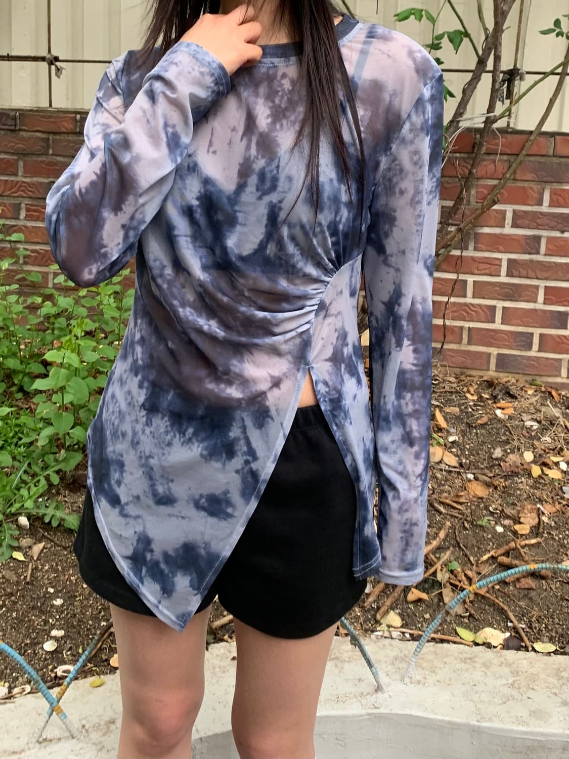 tie-dye draped slit mesh top 상품이미지3