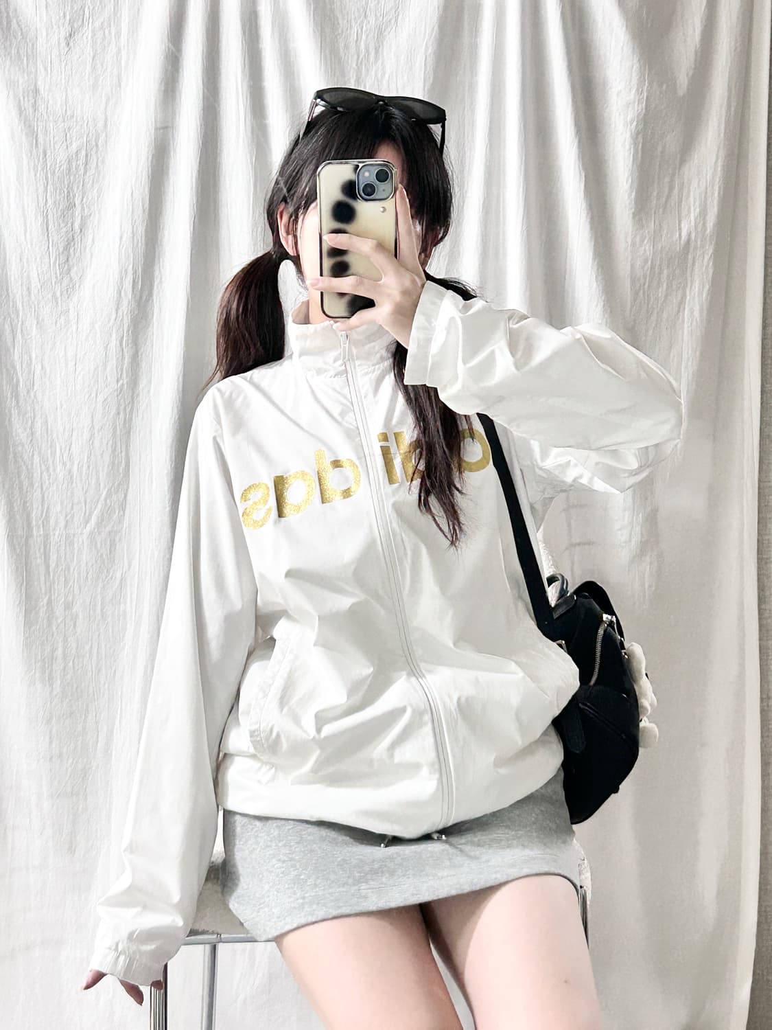 아디다스 글리터로고 화이트 바람막이 상품이미지4