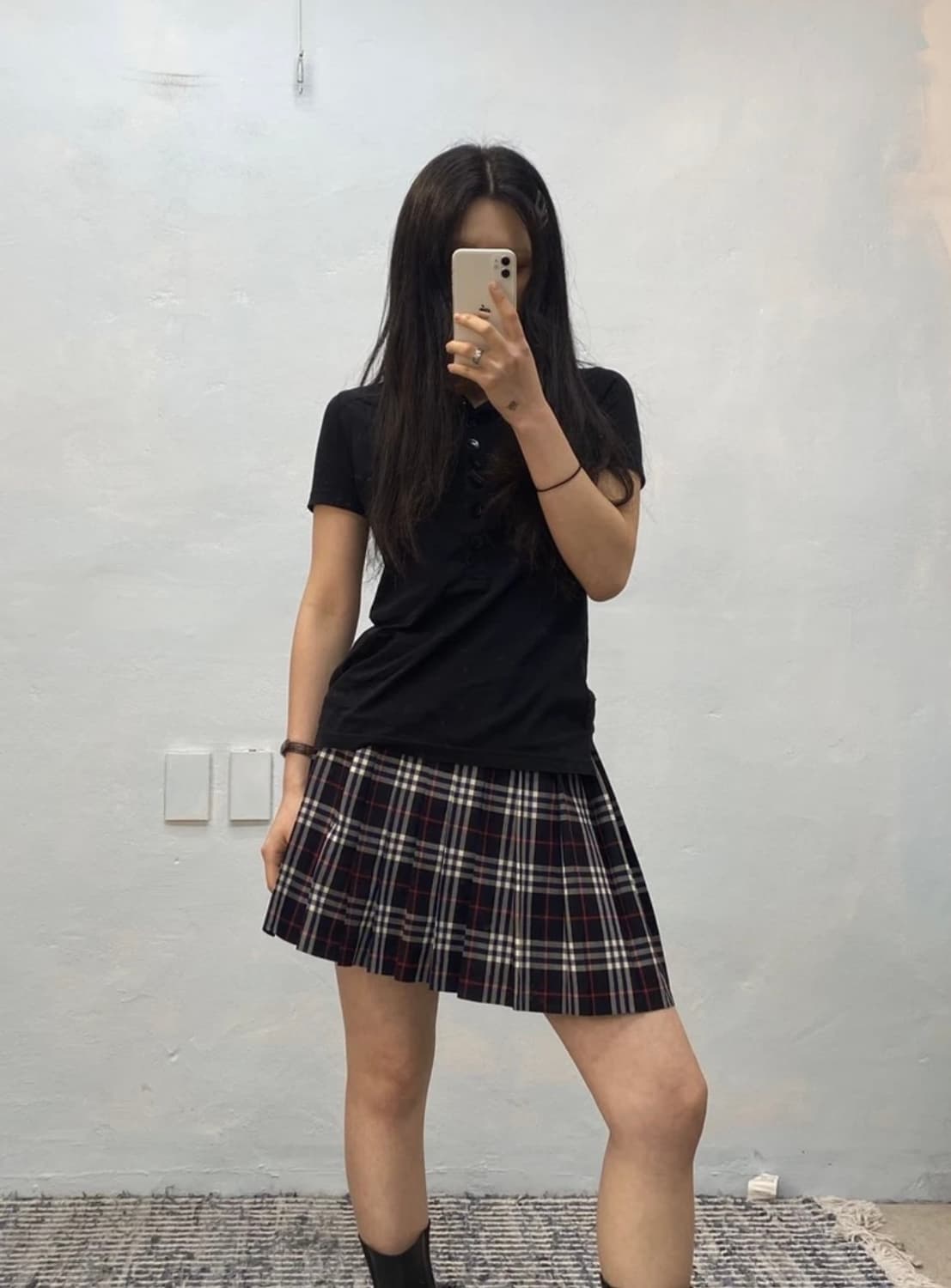 [9275]Burberry navy check mini skirt 상품이미지1