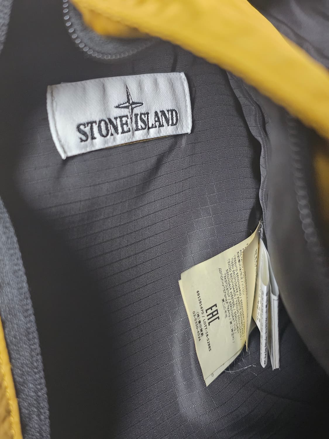 스톤아일랜드 슬링백 상품이미지7