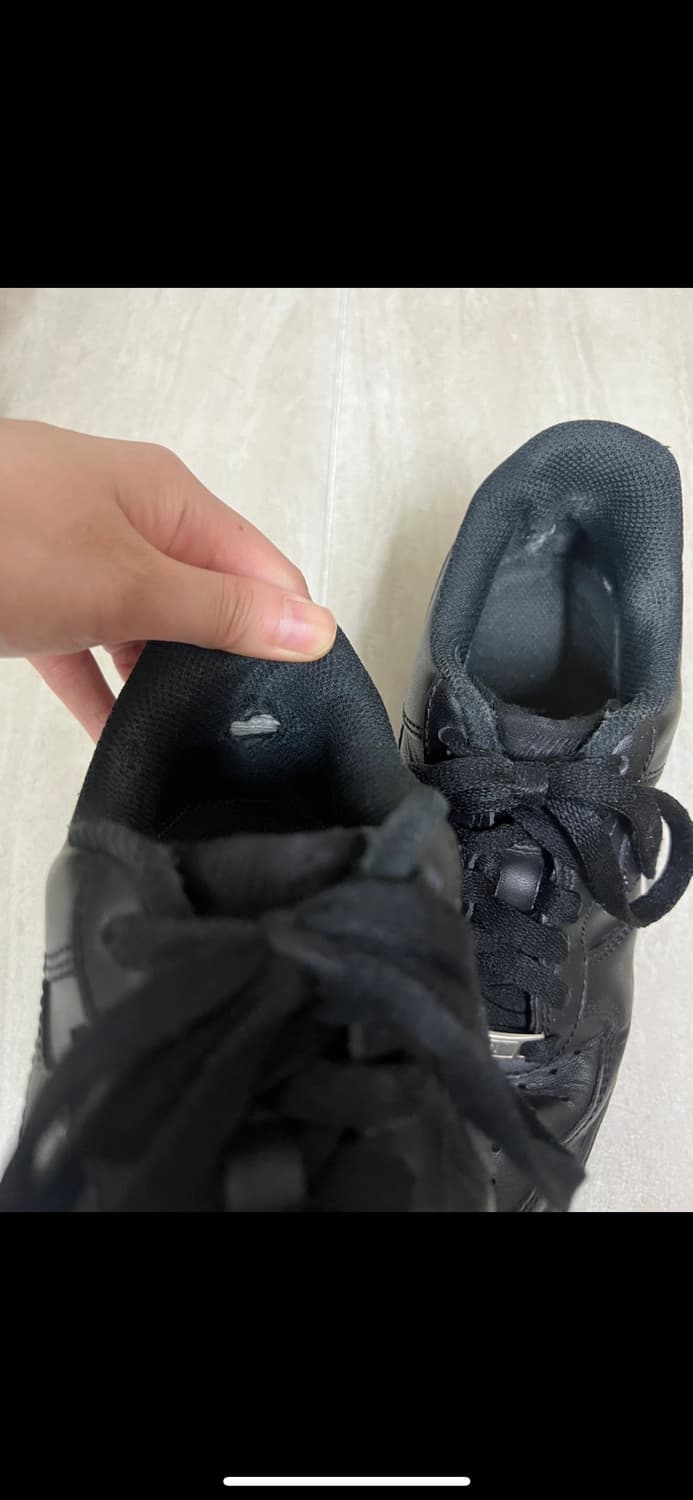 (W) Nike Air Force 1 '07 Low Triple Blac 상품이미지4