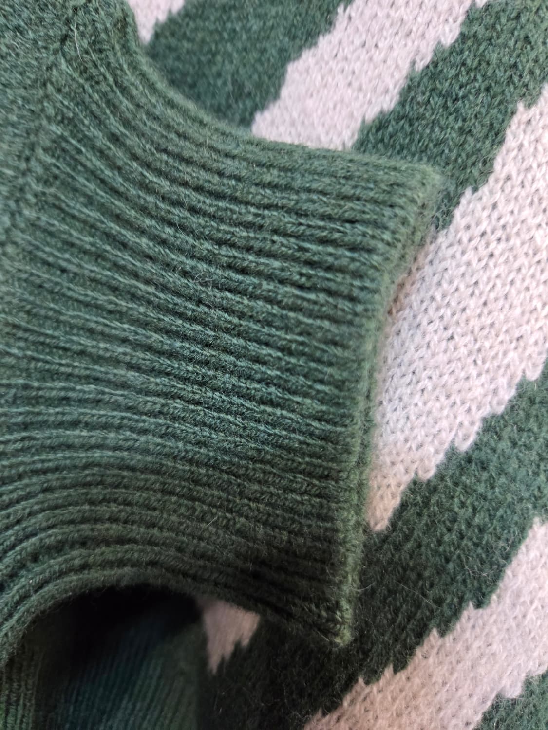 (하자특별할인)G-Star RAW 그린 패턴 가디건(S) 상품이미지4