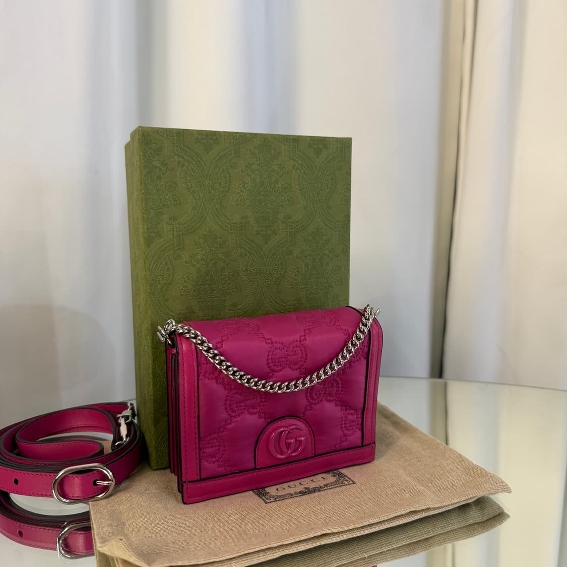 [정품] 구찌 GG 마틀라세 미니 크로스백 723777 상품이미지3