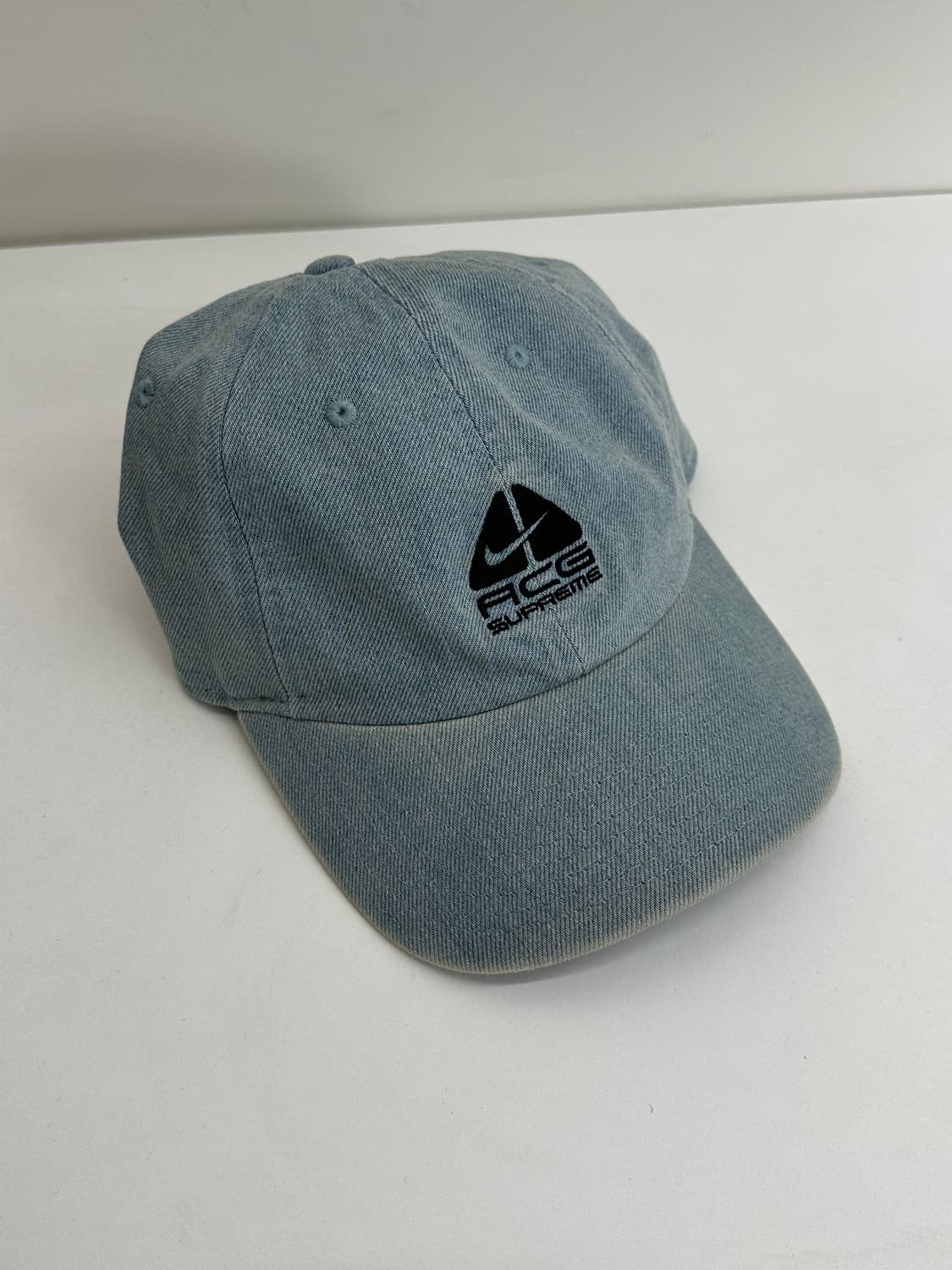 슈프림 X 나이키 ACG 데님 6패널 캡 상품이미지1