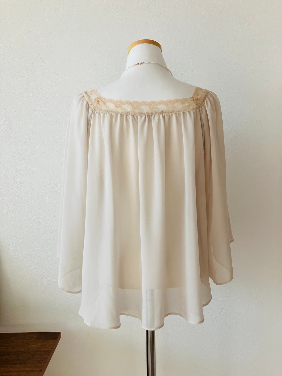 레이스 스퀘어넥 블라우스 상품이미지3