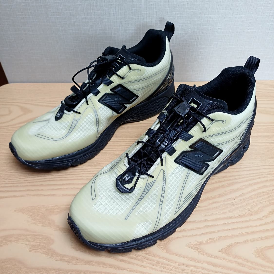 뉴발란스 1906r 피스타치오 버터 265사이즈 상품이미지1