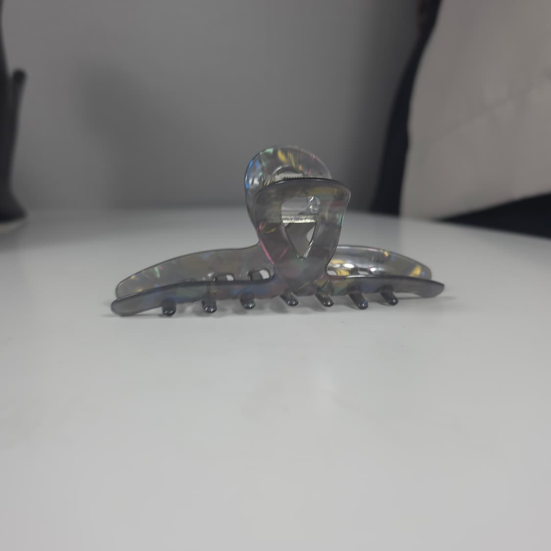 [새상품] 블랙 오로라 홀로그램 그레이 집게핀 헤어 악세사리 상품이미지7