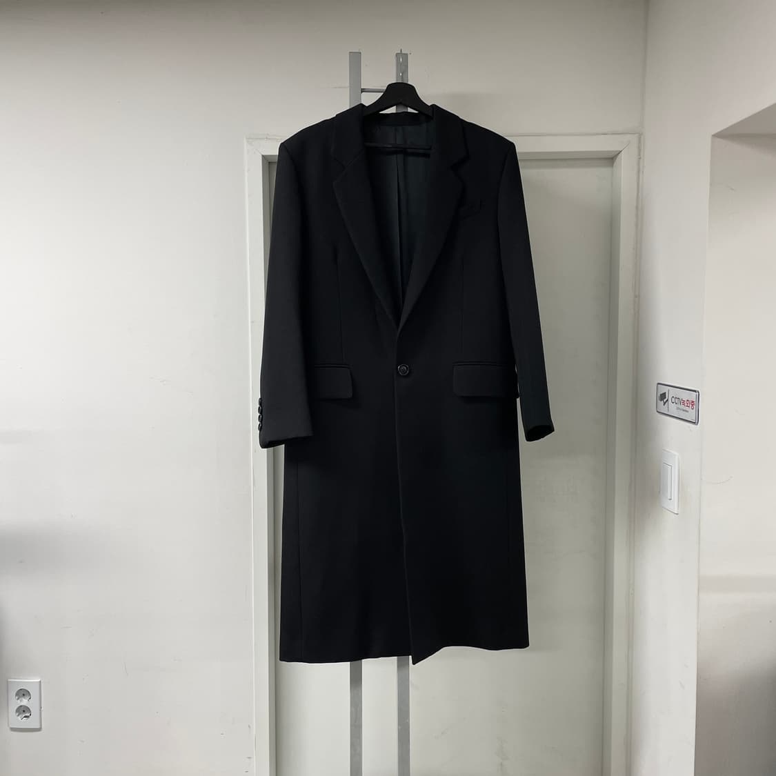 AMI 아미 싱글 블랙 코트 48 상품이미지1