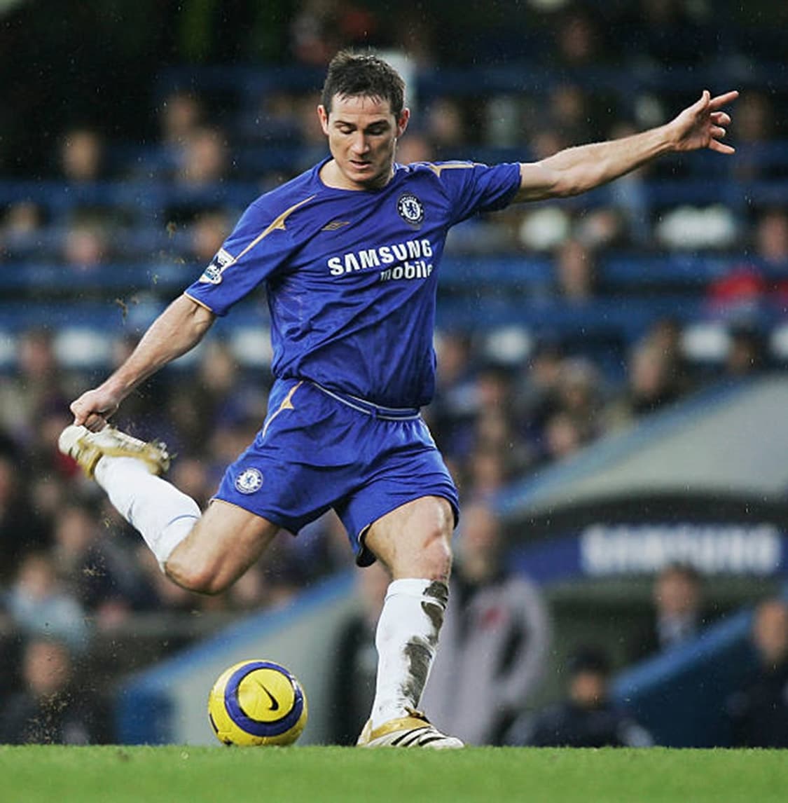 엄브로 첼시 05/06 100주년 홈 셔츠 램파드 No.8 상품이미지3