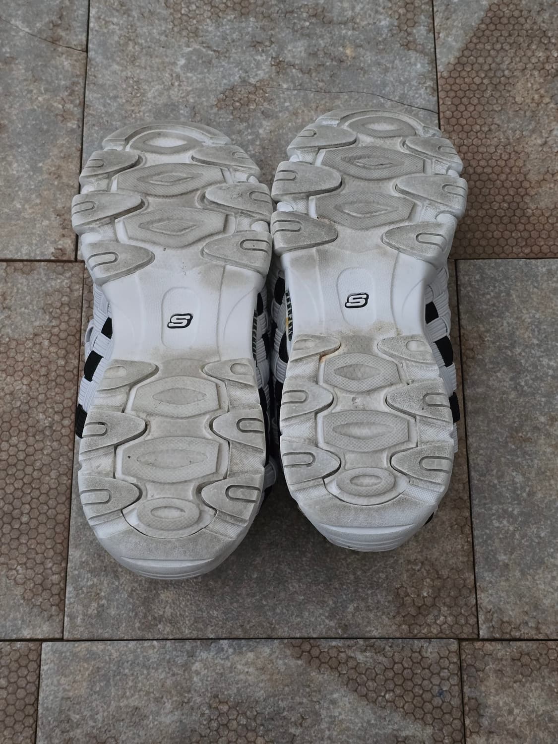 (230)스케쳐스 딜라이트 2.0 우븐 상품이미지9