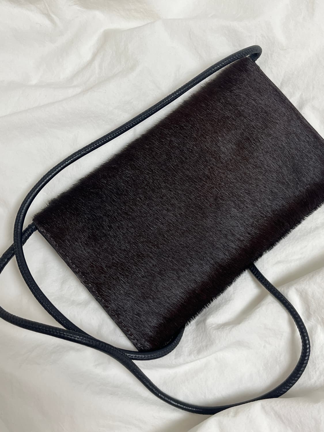 cos 송치 크로스백 상품이미지2