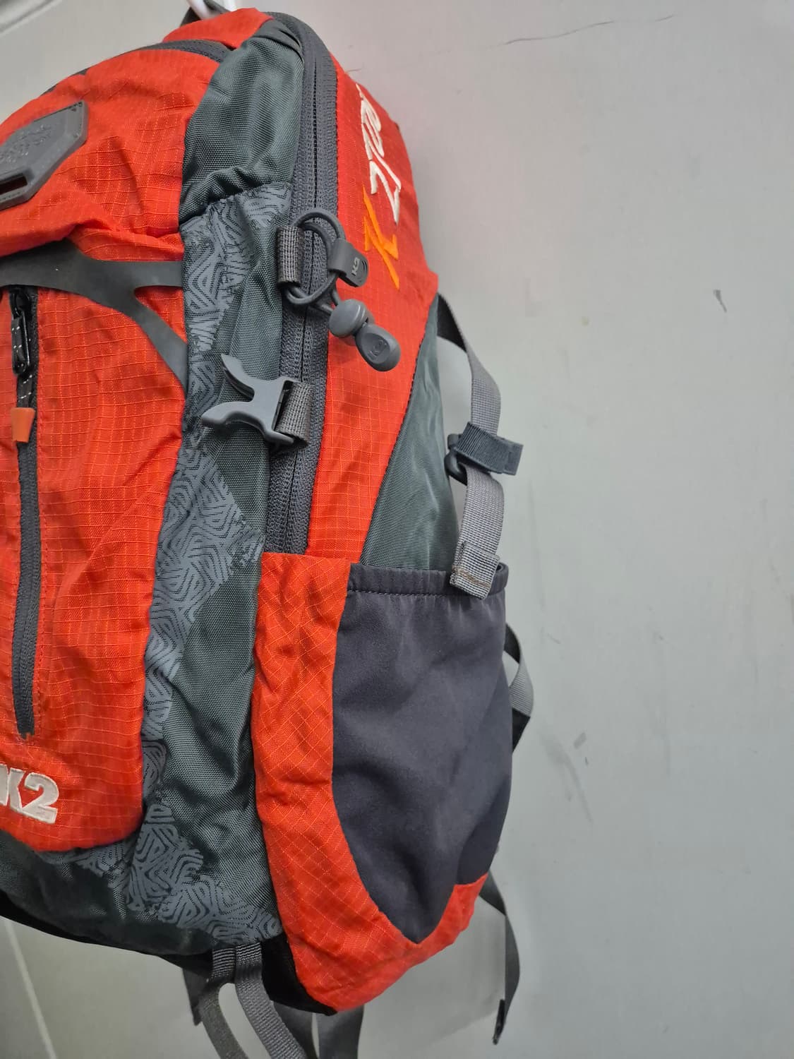 K2 등산 배낭 오렌지/회색 20-30L 상품이미지2