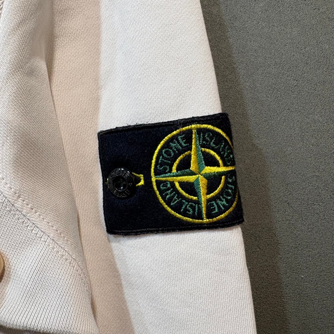 [M] STONE ISLAND 스톤아일랜드 스웻 셔츠 상품이미지2