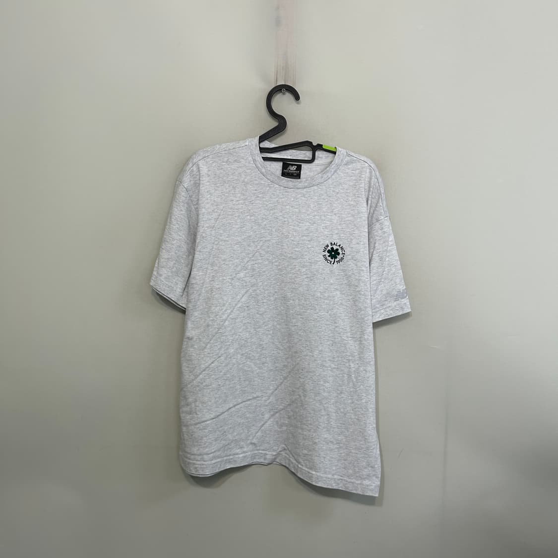 뉴발란스 25SS 남성 반팔 티셔츠 100 상품이미지1
