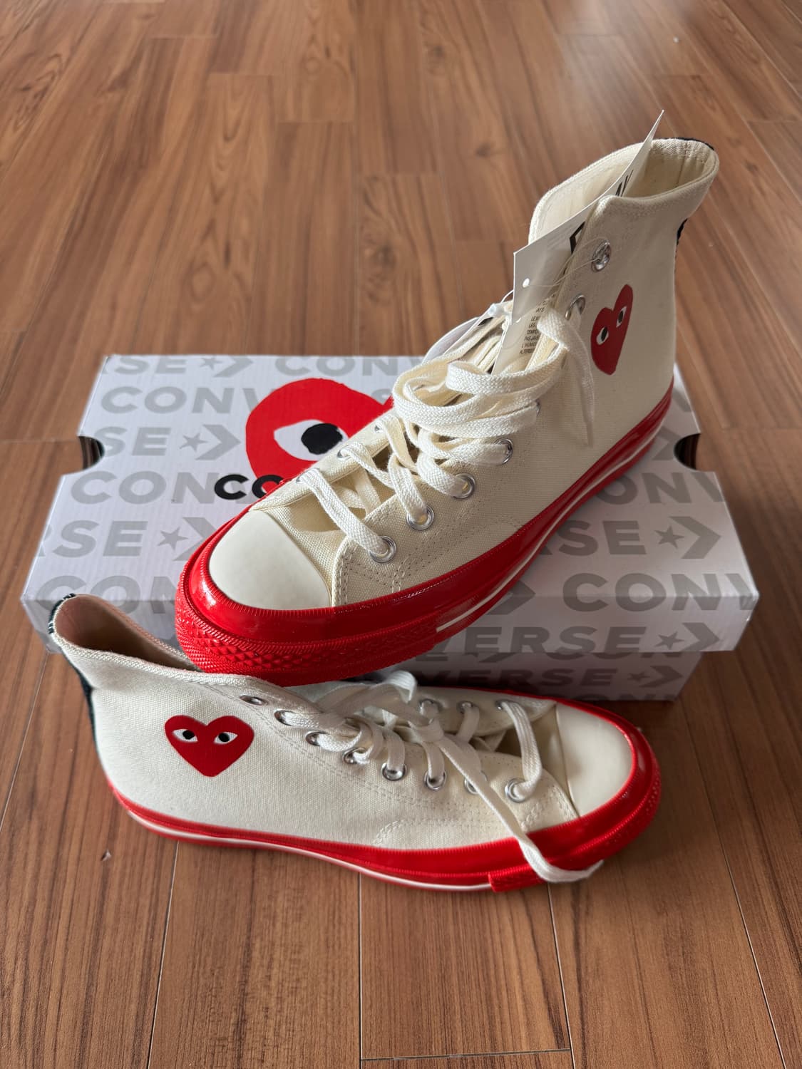 컨버스 x 플레이 꼼데가르송 척 70 하이 상품이미지1