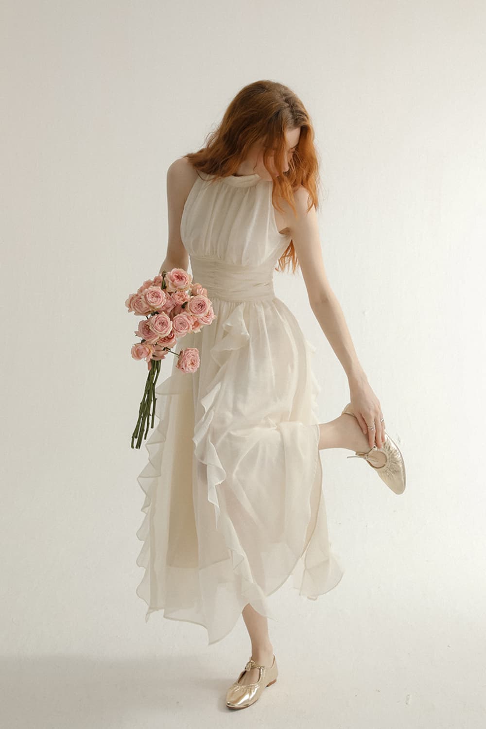 신스덴 타임리스 홀터넥 s 상품이미지1