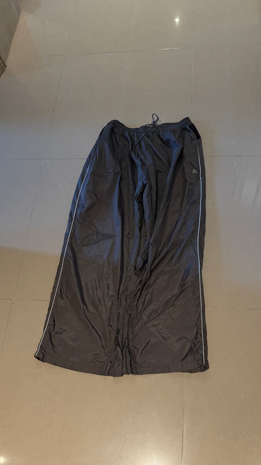 SUU 스마트어반유즈풀 코이세이오 파이핑 팬츠 그레이 상품이미지3