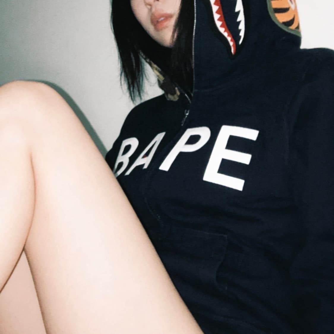 베이프 샤크 풀집 후드집업 상품이미지1