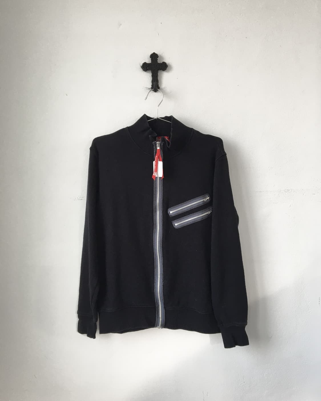 Back patch point high neck zip up 상품이미지2
