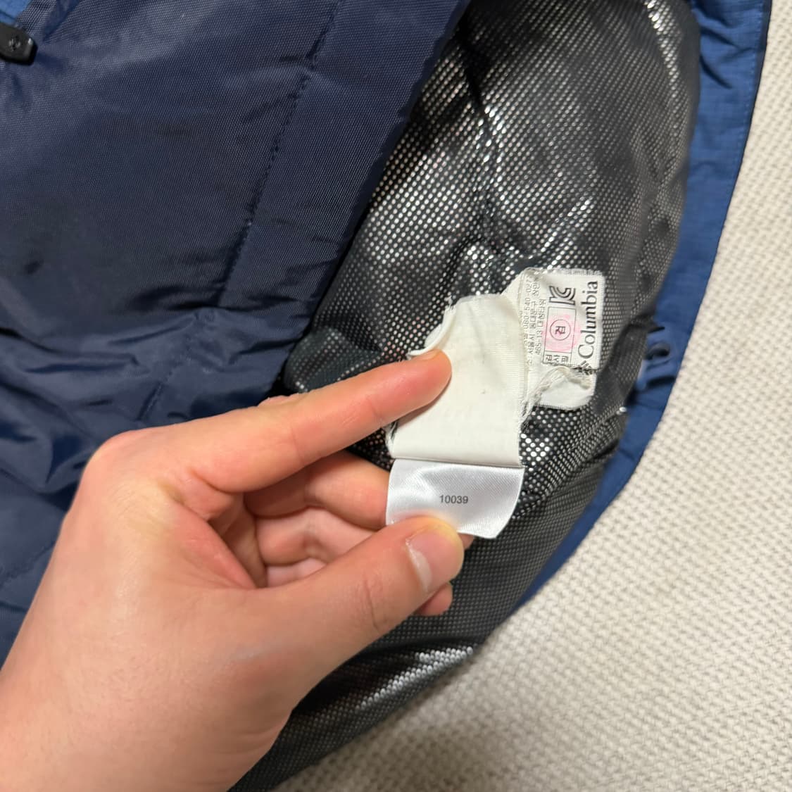 컬럼비아 옴니테크 경량 패딩 자켓 상품이미지6