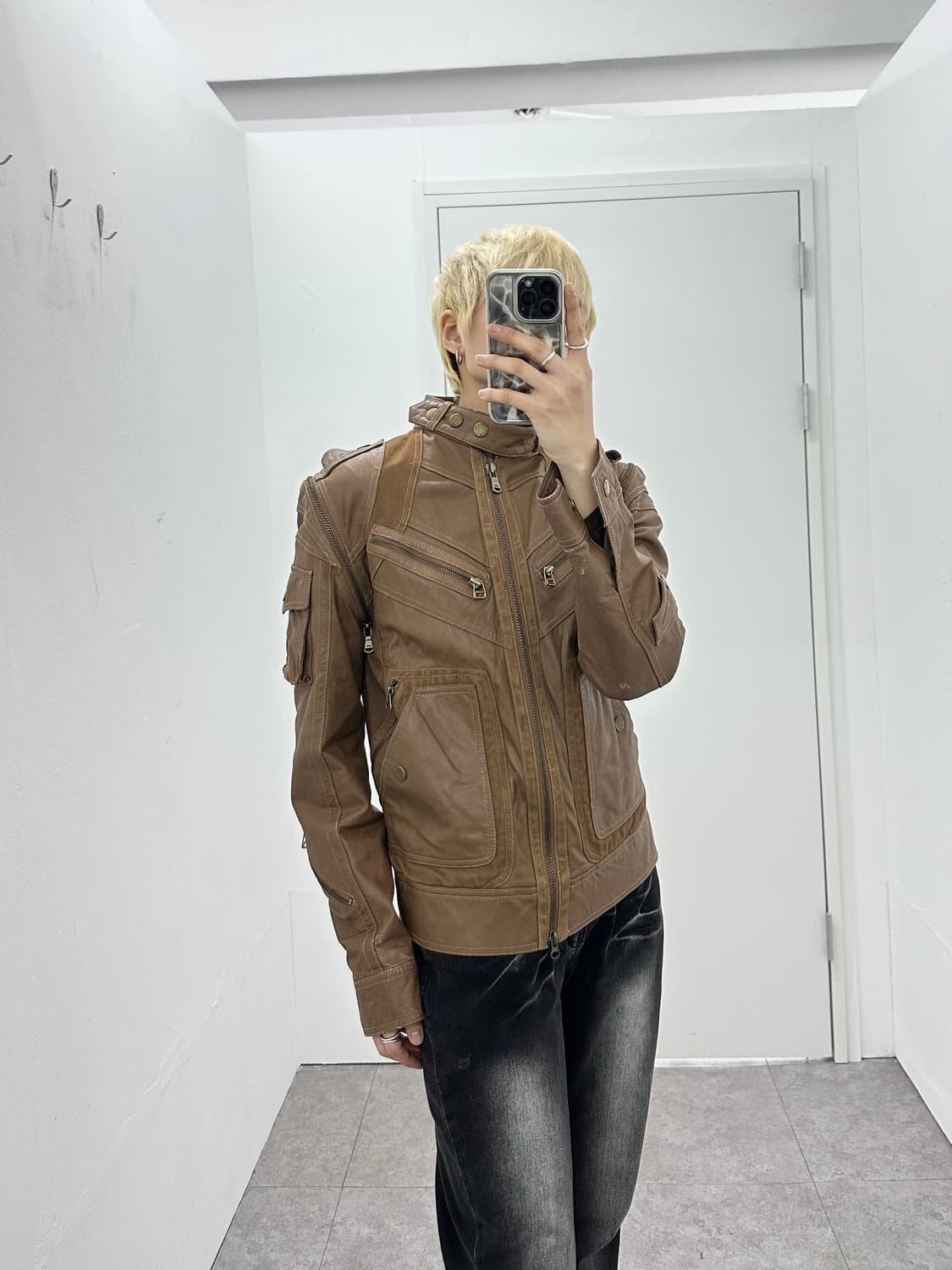 Asymmetric zip detachable sheep leather 상품이미지3