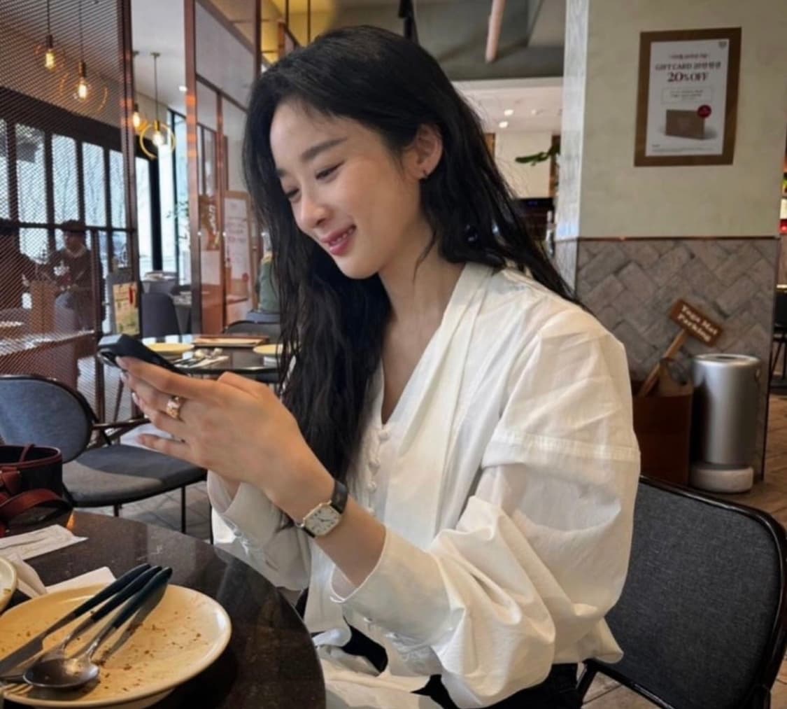 루에브르 타이 퍼프 블라우스 아이보리  상품이미지1