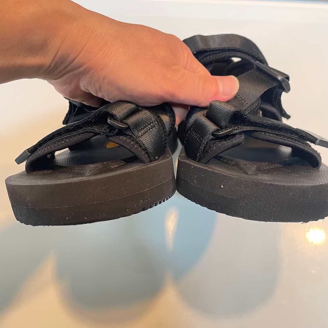 수이코크 SUICOKE 블랙 남성 샌들 260 상품이미지5