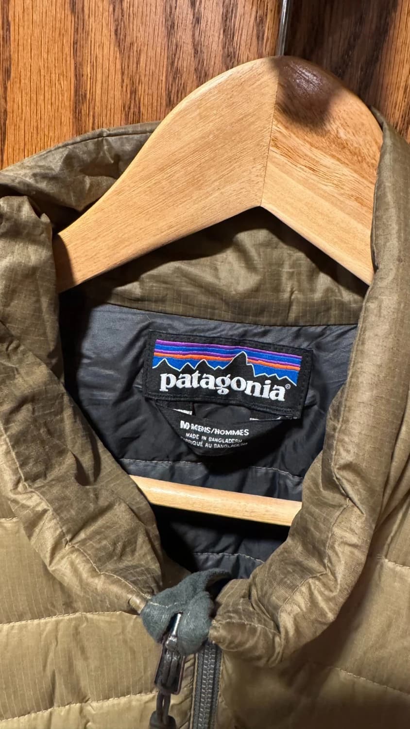 파타고니아 경량패딩 브라운 상품이미지2