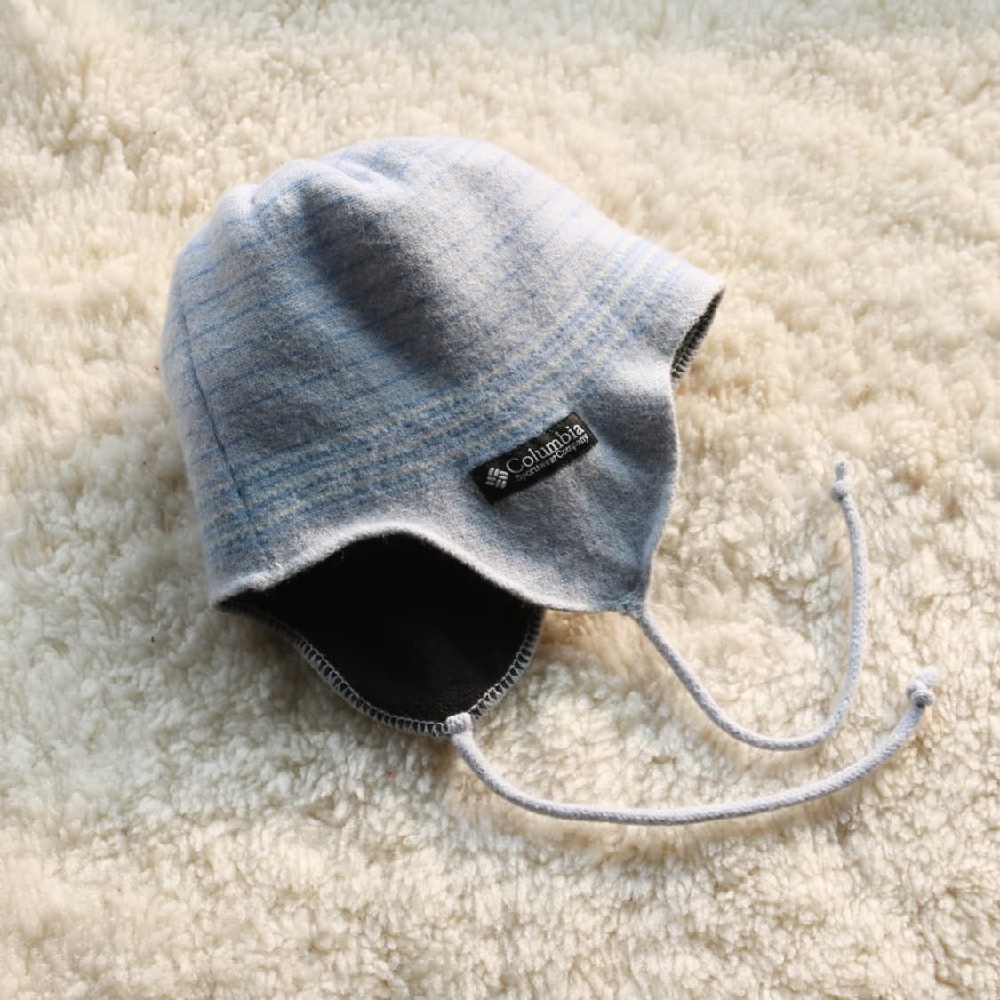 Columbia 귀도리 비니 상품이미지1