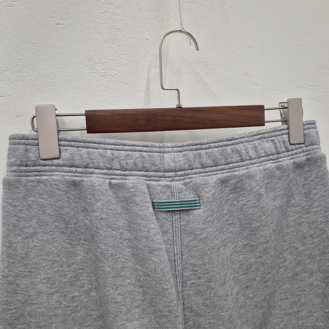 아디다스 에키입먼트 반바지 L 상품이미지5