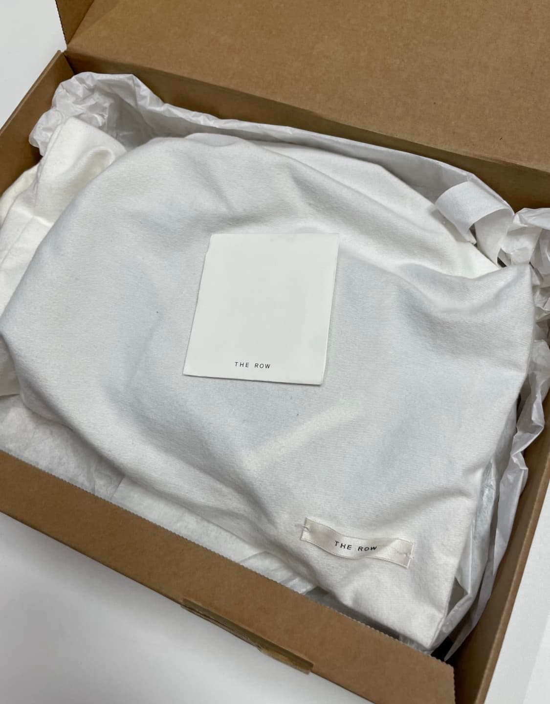 The row  더로우 리젠트백 블랙 (새상품) 상품이미지2