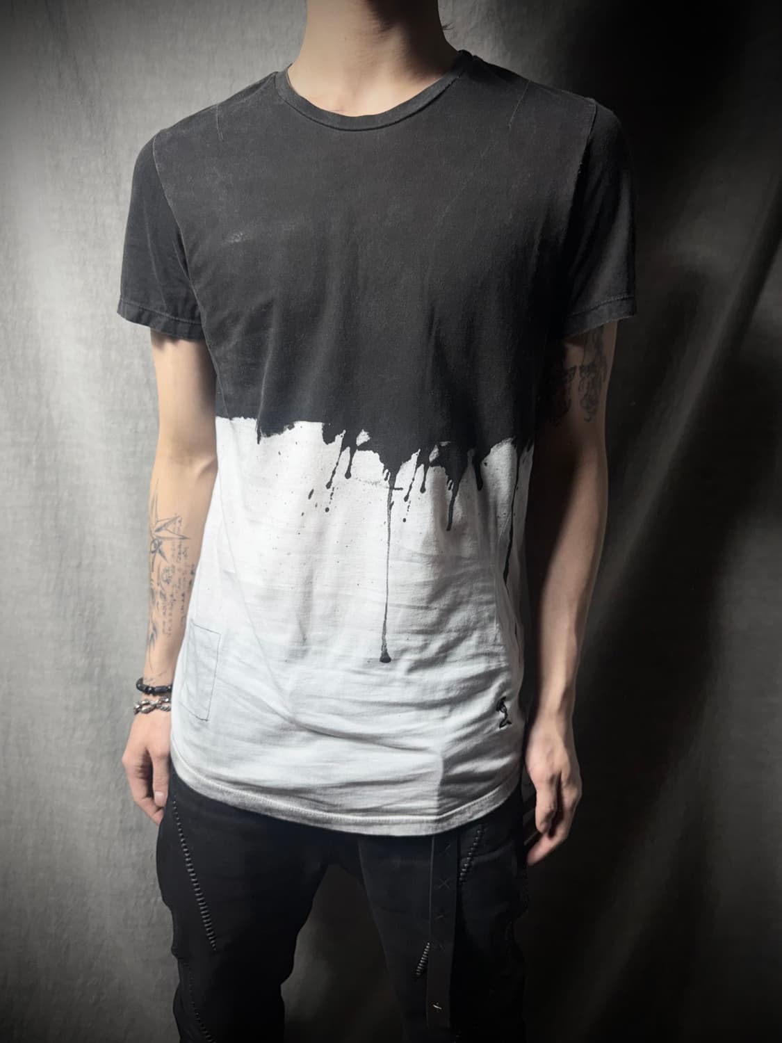 Religion Dripping Two-Tone T-Shirt 상품이미지1
